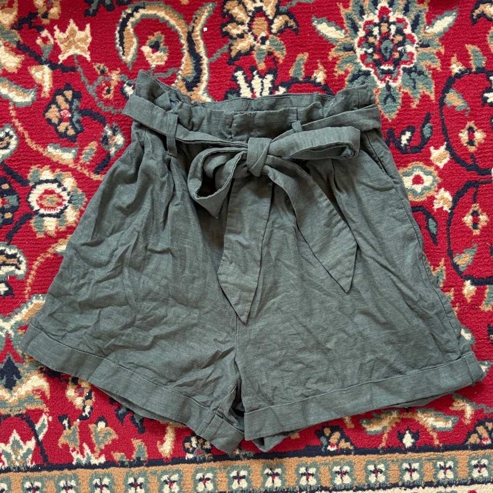 On 34th Paperbag Shorts